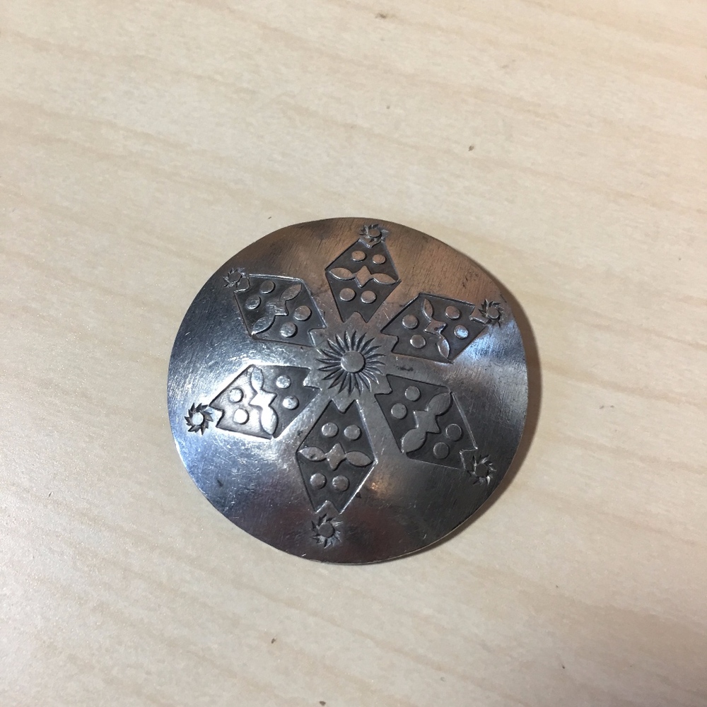 Vintage Rolf Buodd Norsk Handmade Brooch Pin